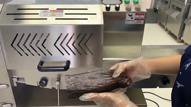 Fatiadora de frios e carnes cozidas, DRB-150