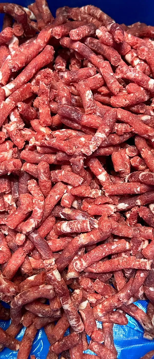 Moedor de carne fresca e refrigerada